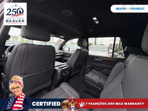 Used 2025 GMC Yukon Denali AWD/4WD image 15