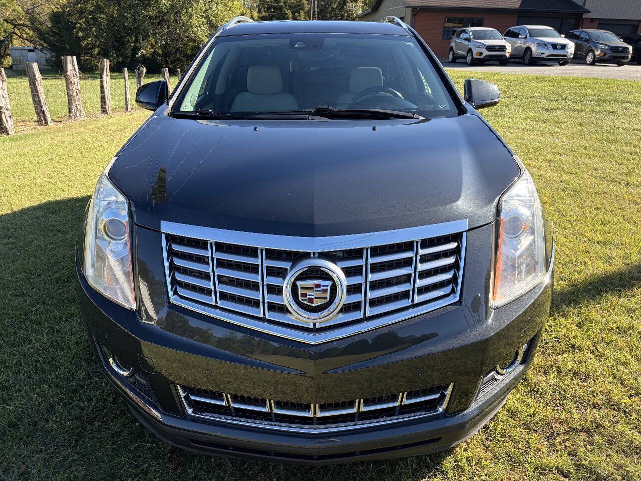 Used 2015 Cadillac SRX Performance w/ Driver Awareness Package FWD image 6