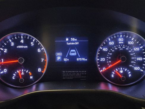 Used 2020 Kia Sportage LX FWD image 23