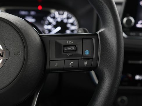 Used 2021 Nissan Rogue SV image 26