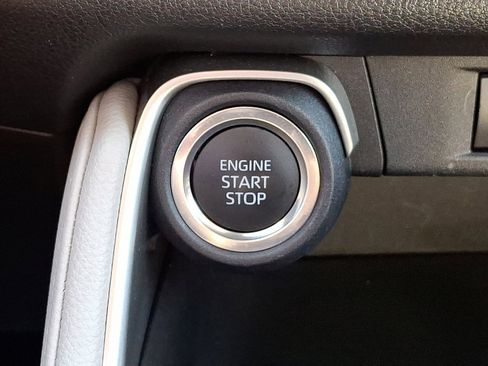 Certified 2025 Toyota Grand Highlander AWD image 24