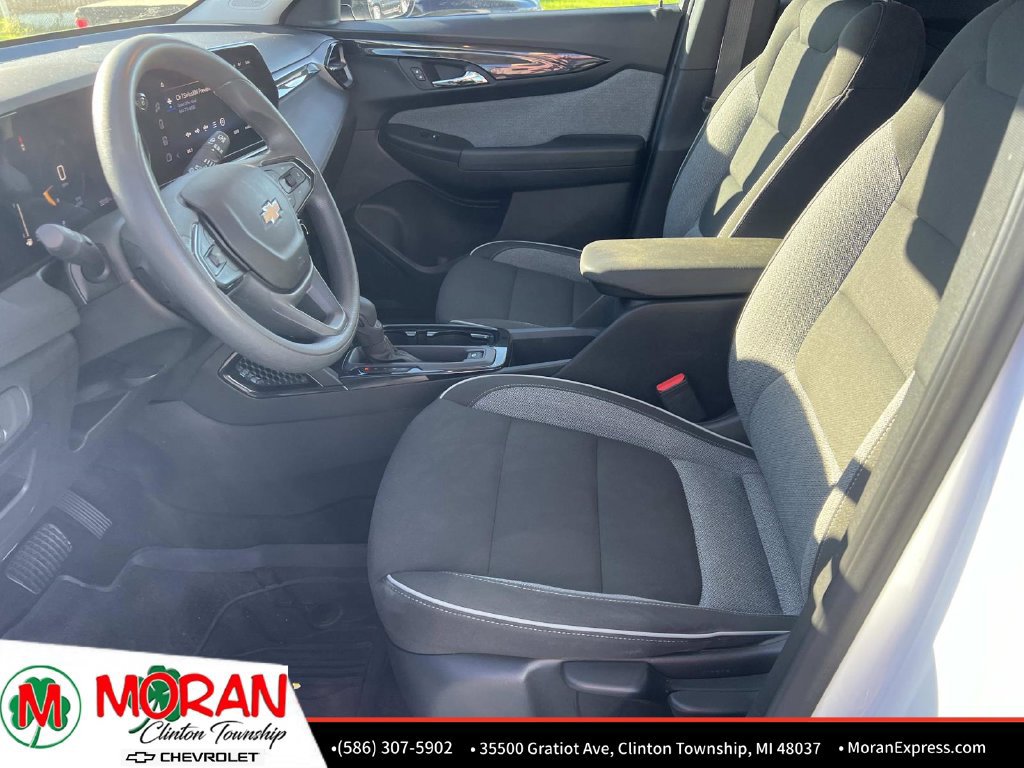 Certified 2024 Chevrolet TrailBlazer LT w/ Driver Confidence Package FWD image 18