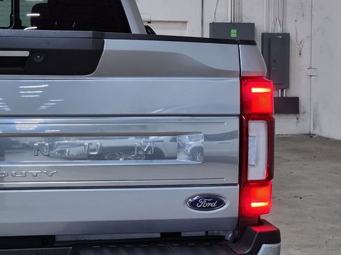 Used 2022 Ford F250 Platinum w/ Tremor Off-Road Package image 22