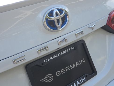 Used 2024 Toyota Camry XSE w/ Navigation Package FWD image 15