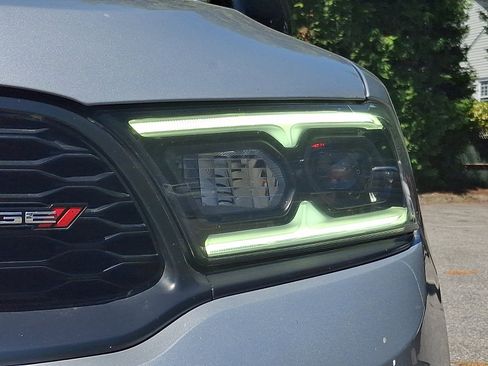 Used 2024 Dodge Durango GT AWD/4WD image 9