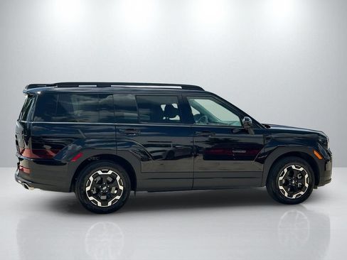 Used 2026 Hyundai Santa Fe SEL FWD image 4