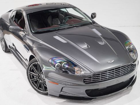 Used 2009 Aston Martin DBS Coupe RWD image 26