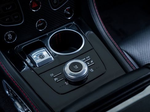 Used 2017 Aston Martin Rapide S RWD image 16