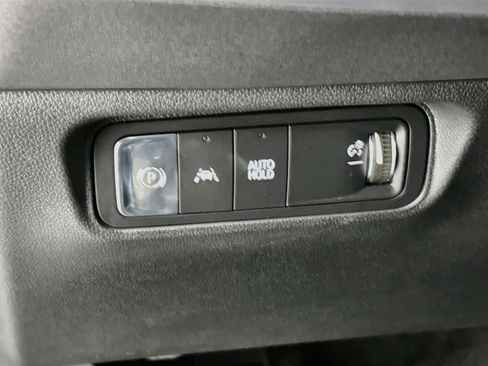 Used 2025 Honda Prologue Touring image 17