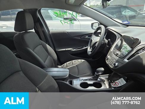 Used 2024 Chevrolet Malibu LT FWD image 16