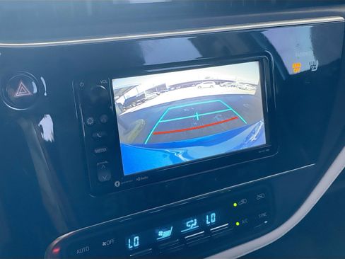 Used 2017 Toyota Corolla iM w/ All-Weather Mat Package FWD image 8