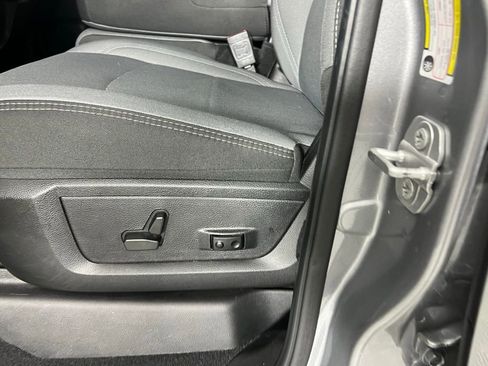 Used 2024 RAM 2500 Big Horn w/ Bed Utility Group image 24