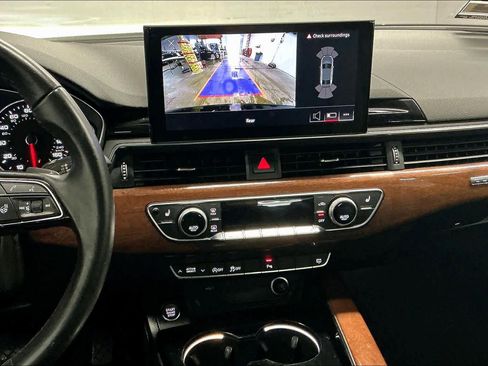 Used 2023 Audi A4 2.0T Premium w/ Convenience Package image 9