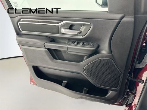 Used 2023 RAM 1500 Big Horn AWD/4WD image 28