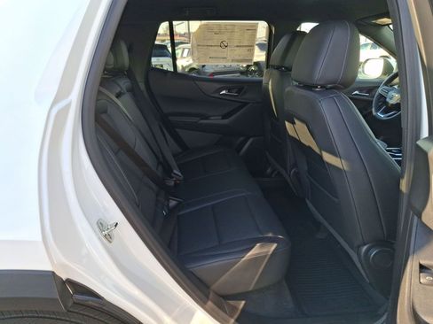 Used 2026 Chevrolet Equinox LT w/ Convenience Package II image 20