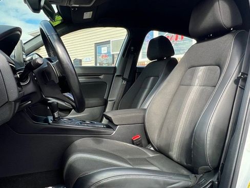 Used 2022 Honda Civic Sport image 11