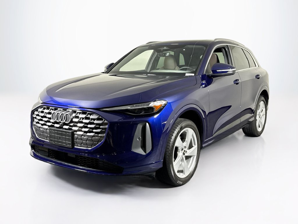 Used 2025 Audi Q5 Premium Plus AWD/4WD image 1