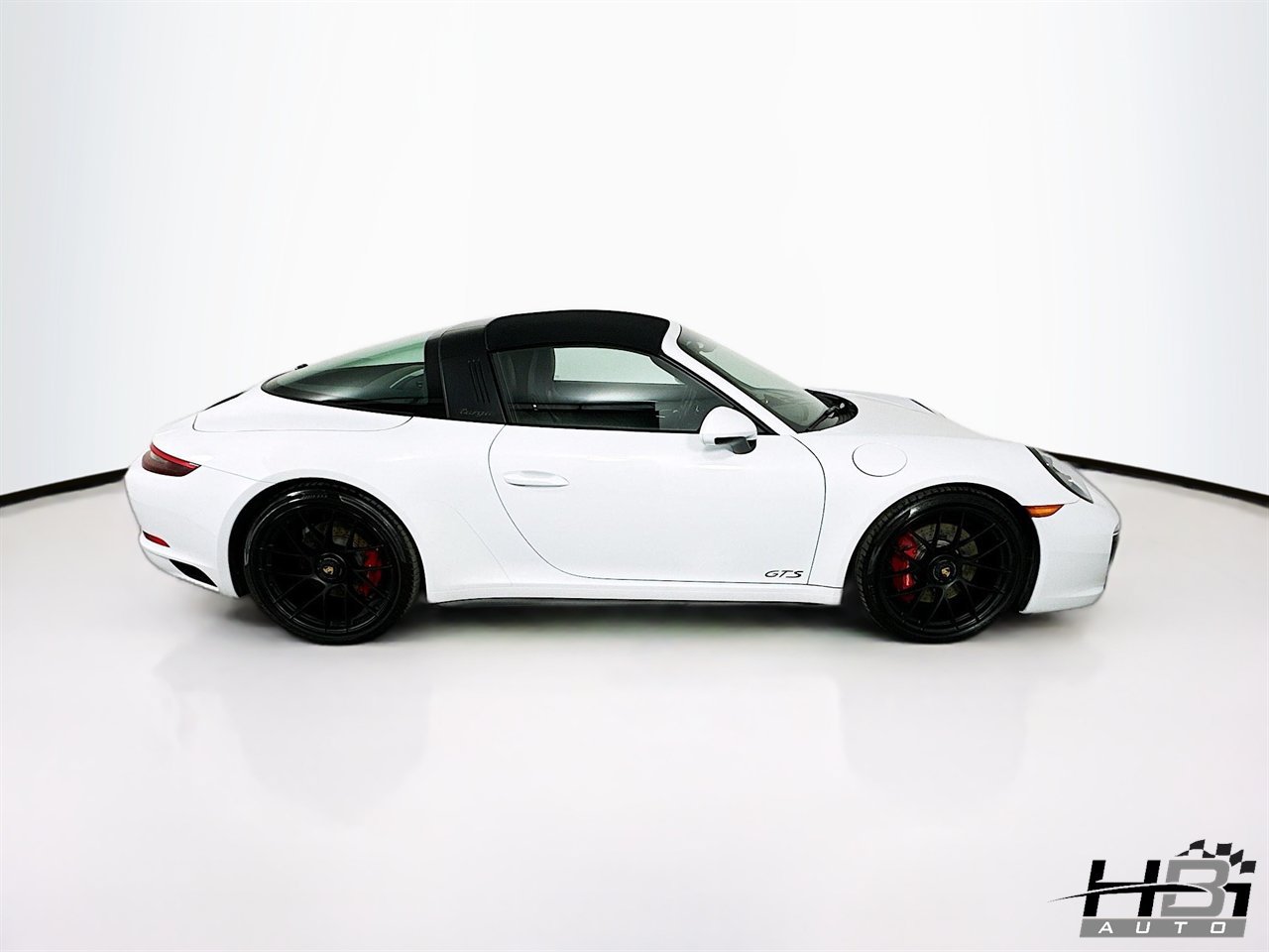 Used 2019 Porsche 911 Targa 4 GTS AWD/4WD image 4