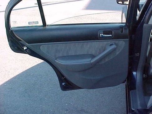 Used 2005 Honda Civic LX image 10
