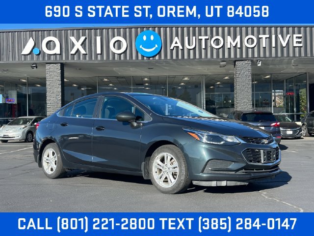 Used 2017 Chevrolet Cruze LT FWD image 1