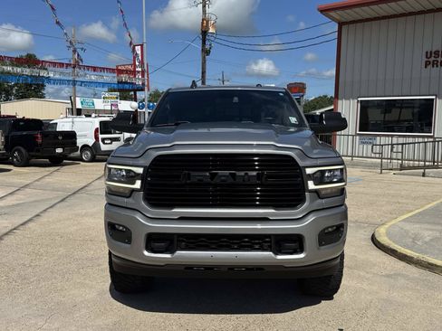 Used 2022 RAM 2500 Laramie w/ Night Edition AWD/4WD image 2