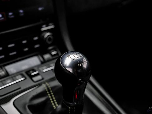 Used 2018 Porsche 911 GT3 RWD image 59