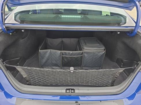 Used 2025 Toyota Camry SE image 12