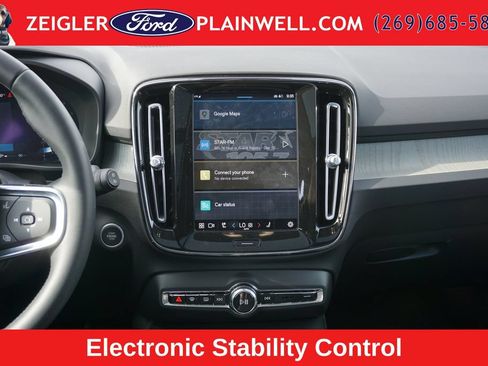 Used 2024 Volvo XC40 B5 Plus w/ Protection Package Premier AWD/4WD image 16