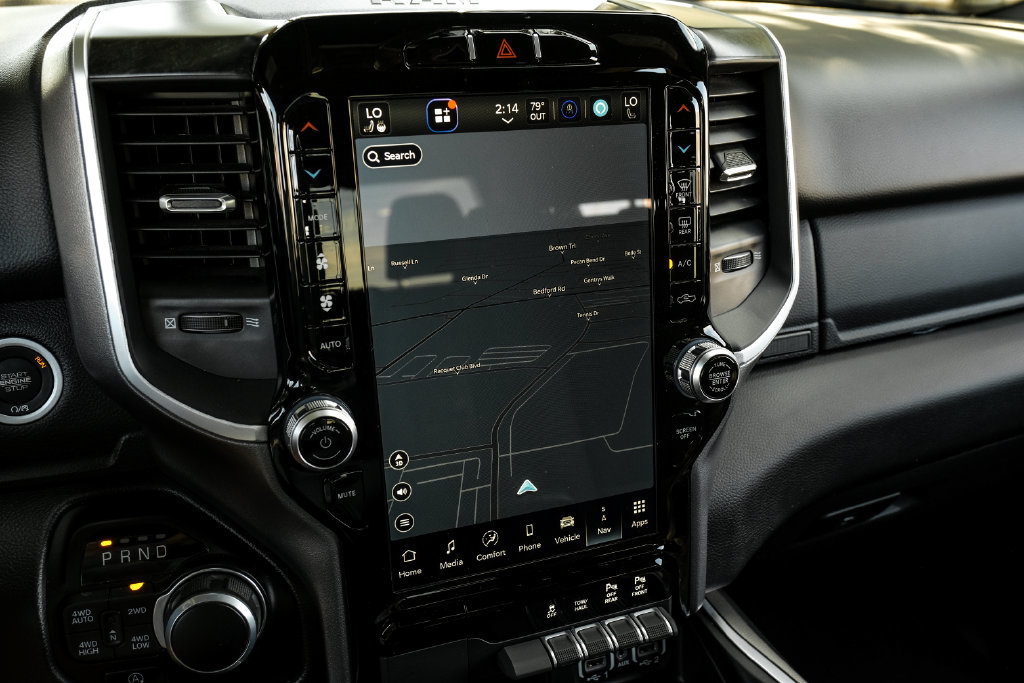 Used 2023 RAM 1500 Big Horn AWD/4WD image 6