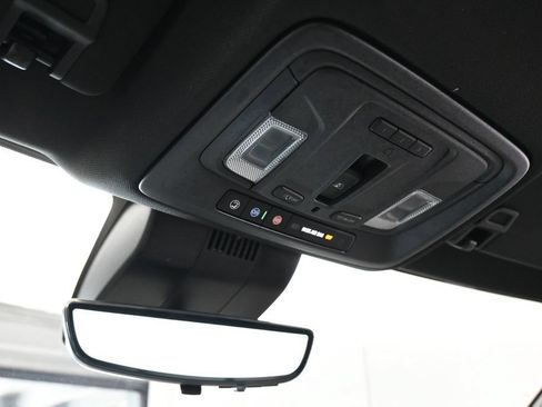 Used 2025 Chevrolet Silverado 1500 ZR2 w/ Technology Package AWD/4WD image 34