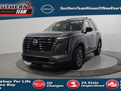 New 2026 Nissan Pathfinder SV w/ Cargo Package