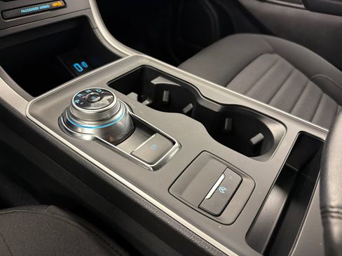New 2024 Ford Edge SE AWD/4WD image 26