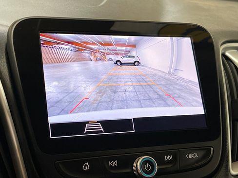 Used 2024 Chevrolet Malibu LT image 25