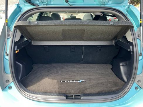 Used 2014 Toyota Prius C Four FWD image 38