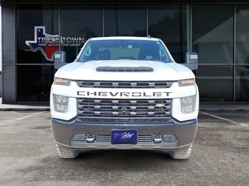 Used 2022 Chevrolet Silverado 2500 Custom w/ Custom Value Package image 8