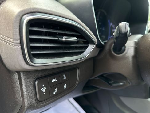 Used 2019 Hyundai Santa Fe SEL AWD/4WD image 19