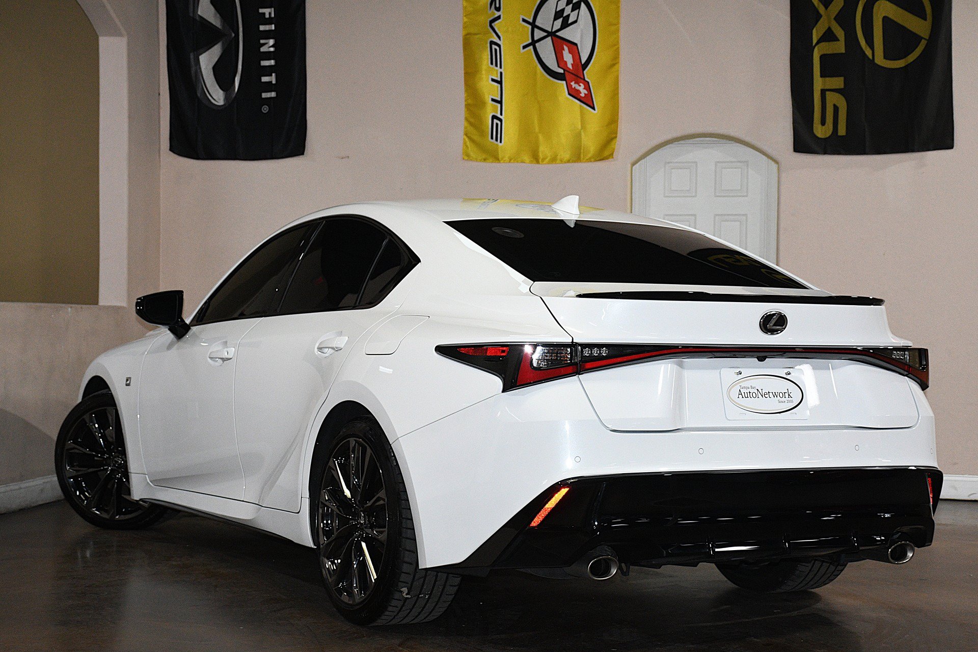 Used 2025 Lexus IS 350 F Sport RWD image 6
