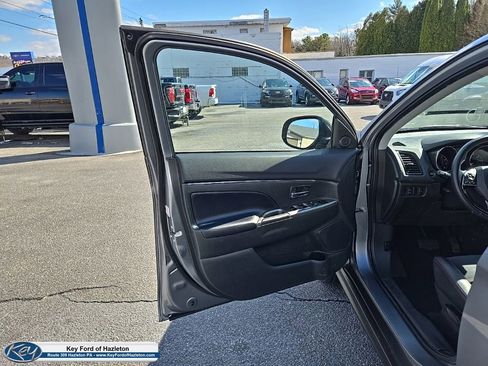 Used 2024 Mitsubishi Outlander Sport SE image 36
