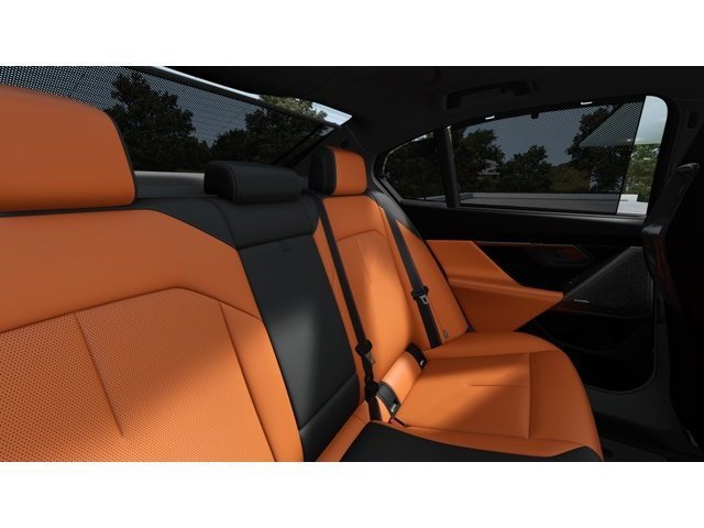 New 2027 BMW M5 w/ Executive Package AWD/4WD image 12