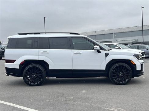 Used 2025 Hyundai Santa Fe Calligraphy image 50