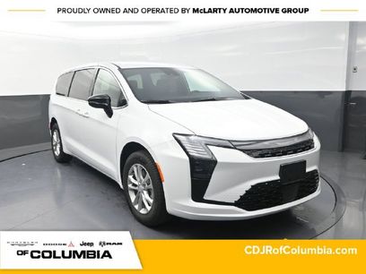 New 2027 Chrysler Pacifica Select