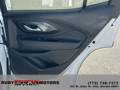 Used 2022 GMC Terrain SLE w/ Driver Convenience Package AWD/4WD image 22