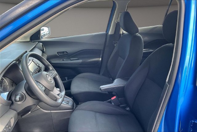 Used 2023 Nissan Kicks S FWD image 22