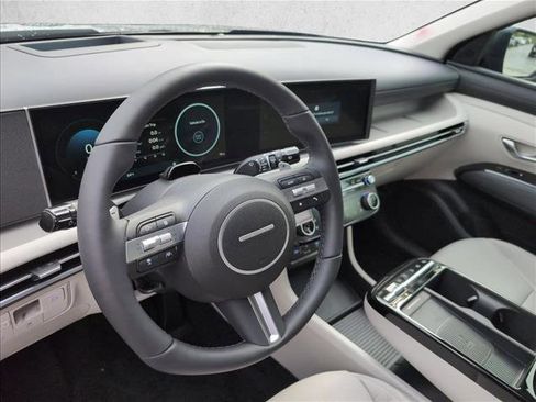 New 2026 Hyundai Tucson Limited FWD image 3