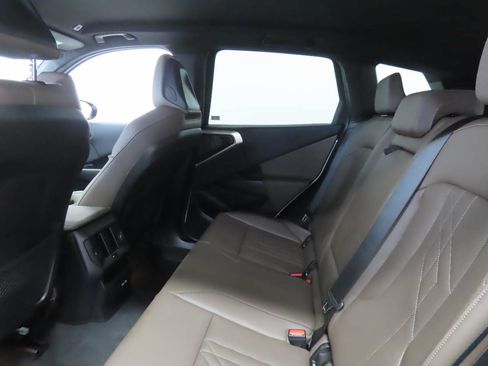 Used 2025 BMW X3 xDrive30i AWD/4WD image 16