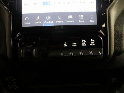 Used 2025 RAM 2500 Tradesman image 7