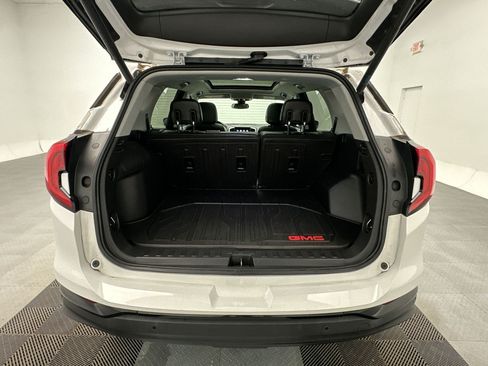 Certified 2020 GMC Terrain SLT w/ Preferred Package AWD/4WD image 27