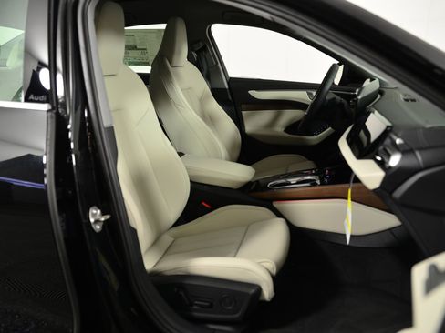 New 2026 Audi A6 Premium image 20