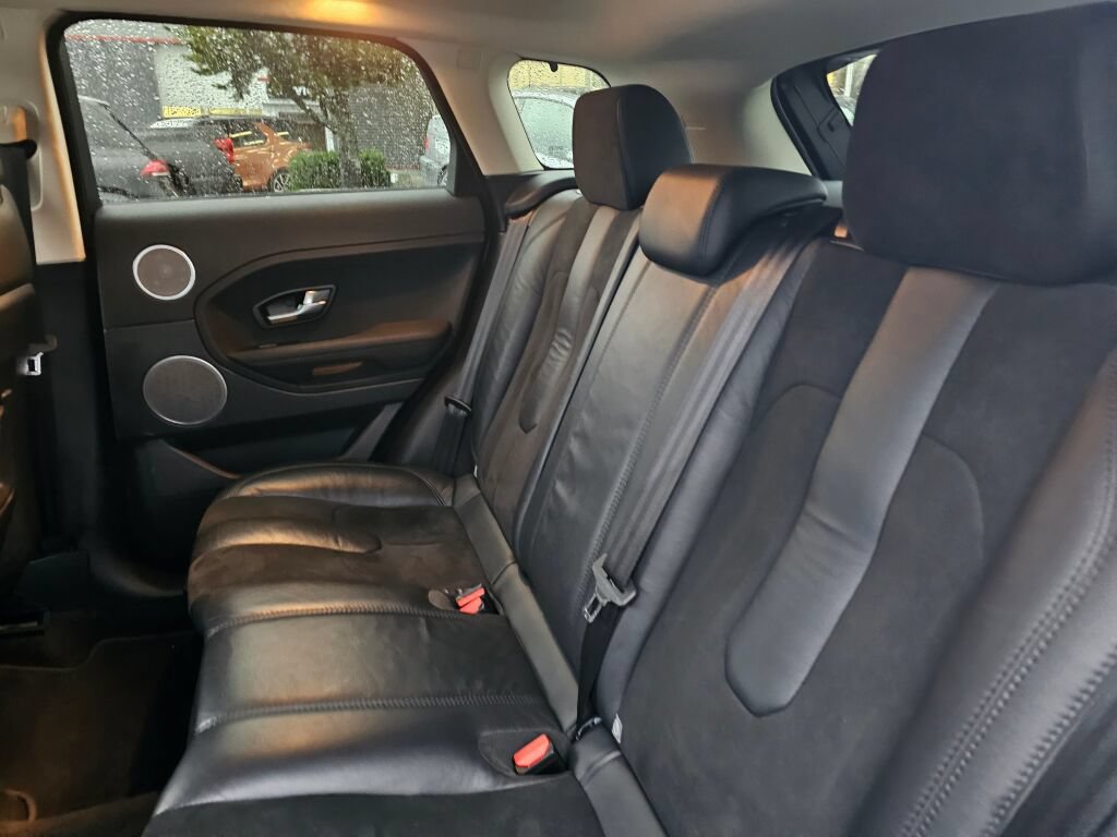 Used 2014 Land Rover Range Rover Evoque Pure AWD/4WD image 16