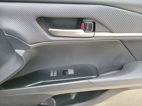 Certified 2025 Toyota Camry SE FWD image 27